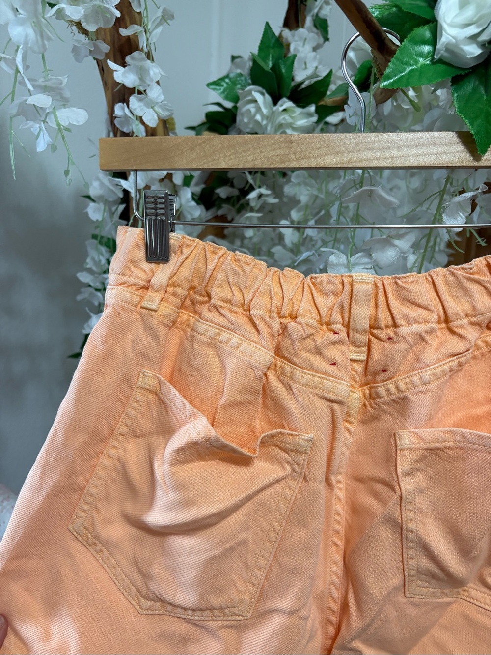 XiRENA High-Waist Peach-Orange Shorts - Picture 4 of 5